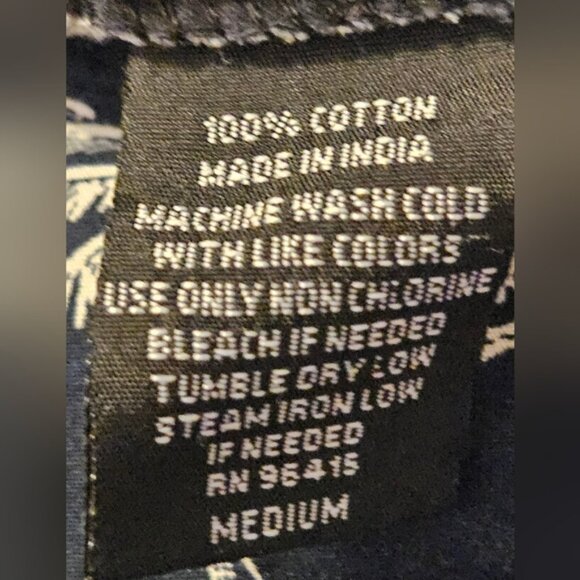 Massive Men's Navy Palm Tree Print Casual Cotton Shorts - Picture 9 of 9